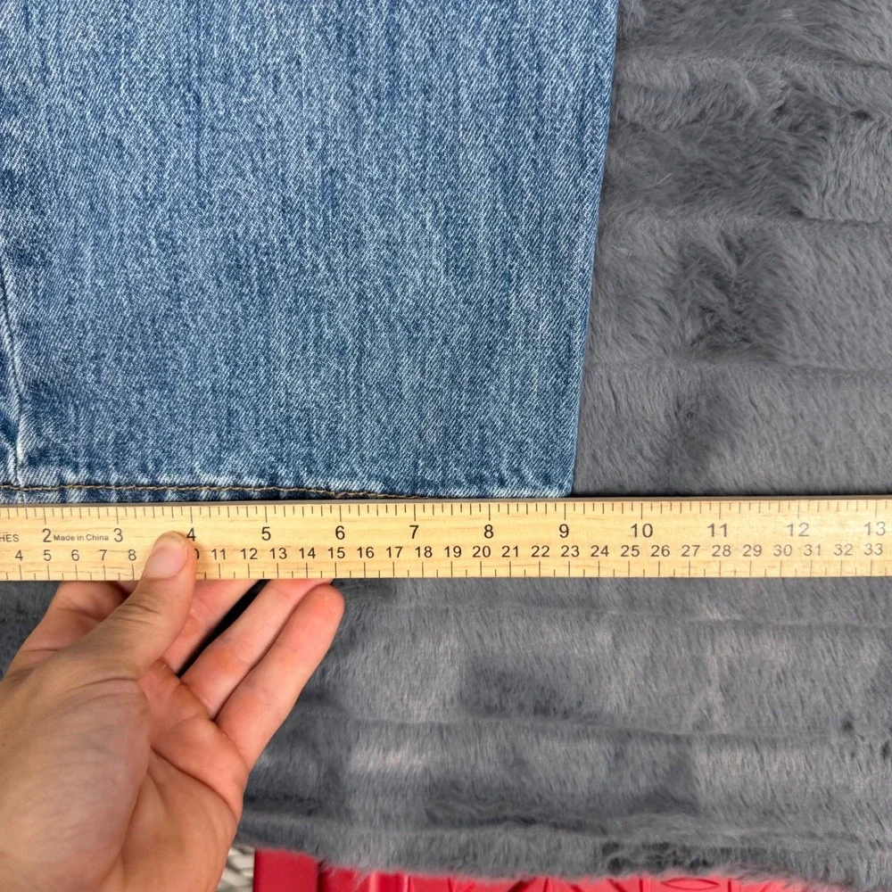 Levis 501 Original Fit Jeans Mens 42x30 Blue Denim Straight Leg Button Fly